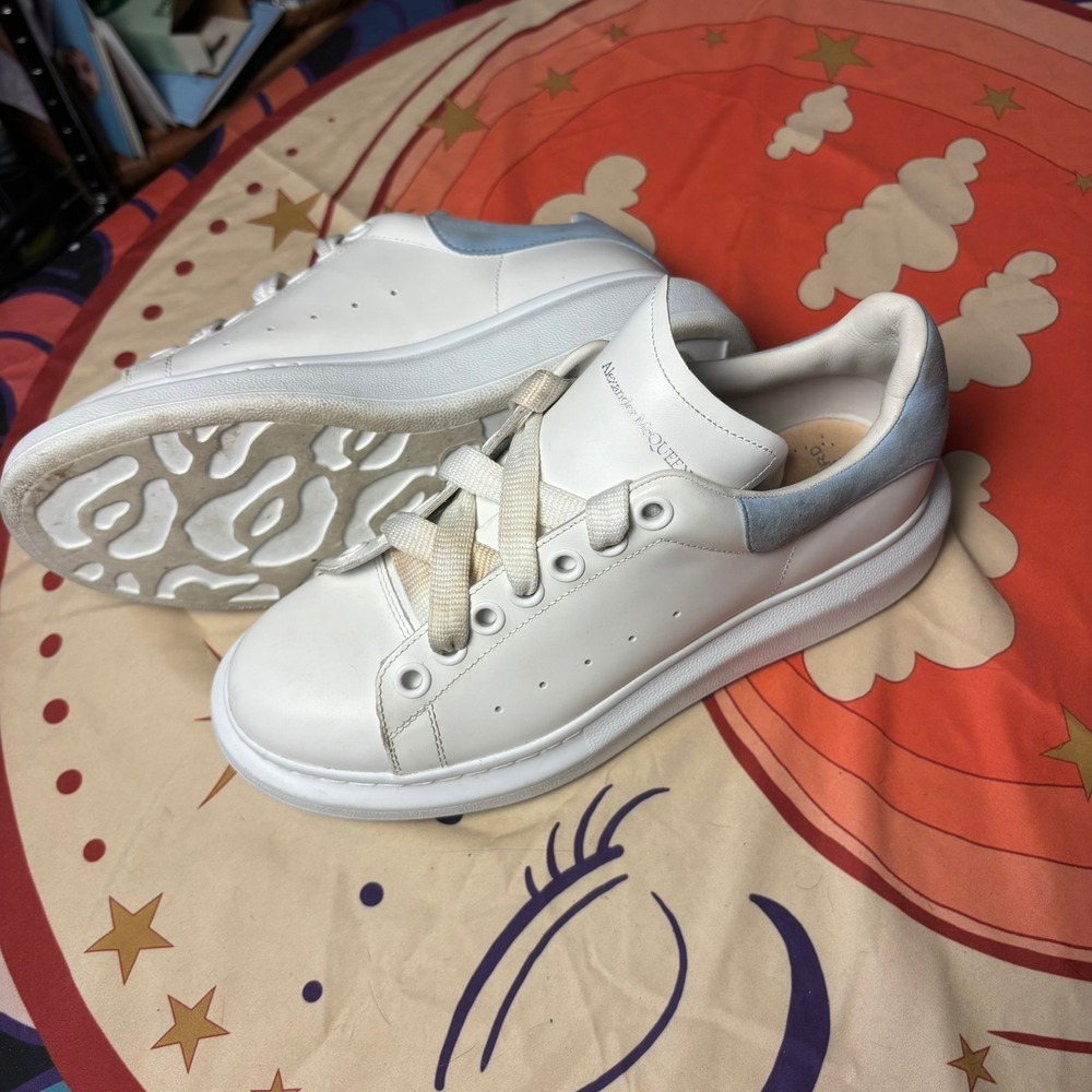 Alexander McQueen Oversized Sneakers White Light Blue Suede 553770 38.5 Designer - Picture 3 of 16